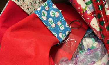 Toy chest stocking